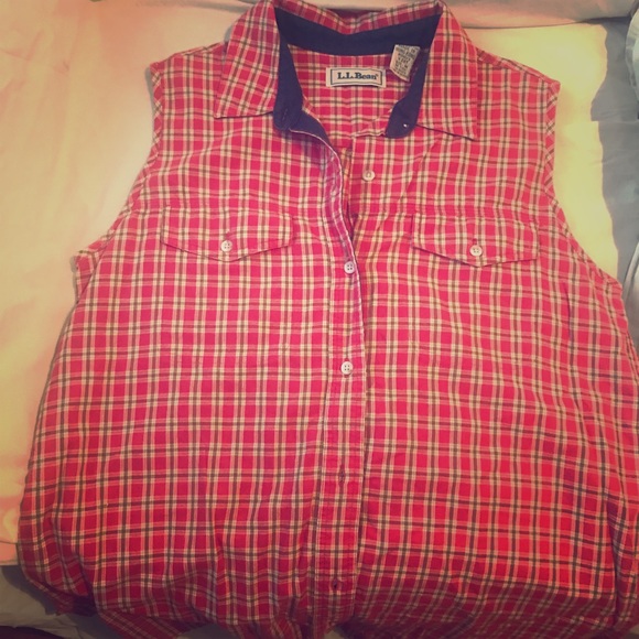 LL Bean sleeveless blouse - Picture 1 of 5